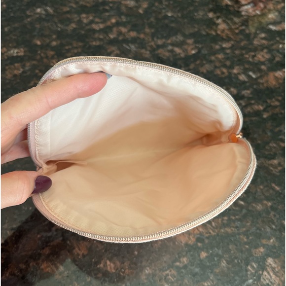 Lip Lab Small Makeup/Travel Bag - Picture 4 of 9